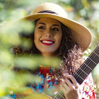 Rosalía León Oviedo