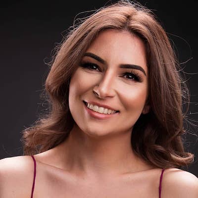 Alinity Divine