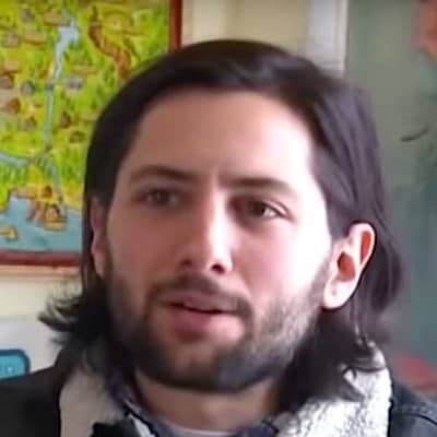 Concerned Ape(Eric Baron)