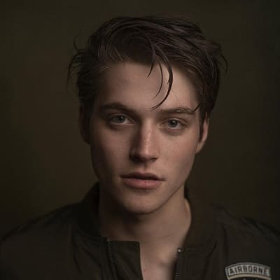 Froy Gutierrez