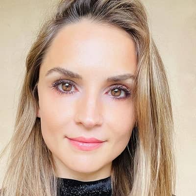 Rachael Leigh Cook