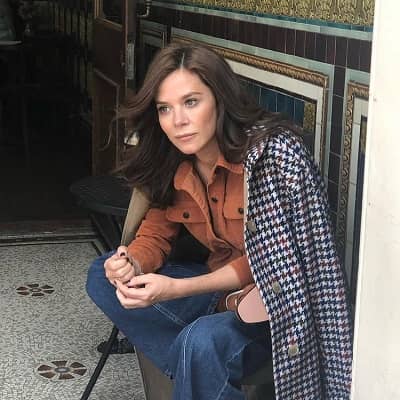 Anna Friel