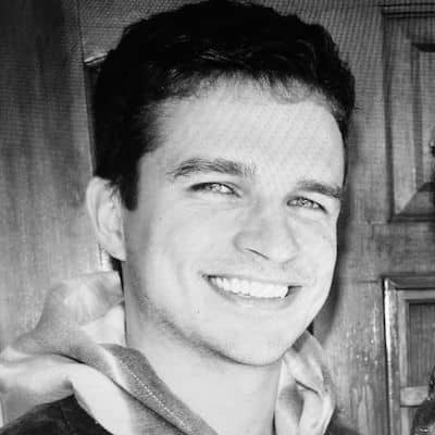 Beau Martin McGinley