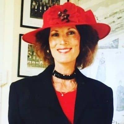 Lorna Dornan