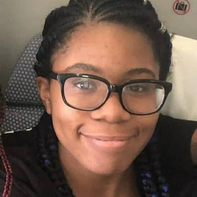 Praise Mary Ella Simmons