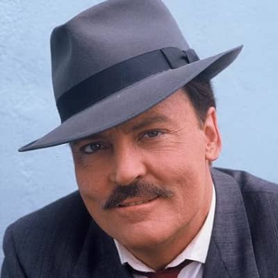 Stacy Keach