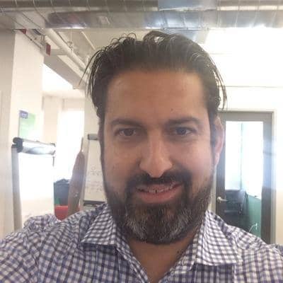 Jonathan R. Dariyanani