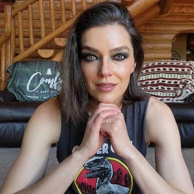 Adrianne Curry Rhode