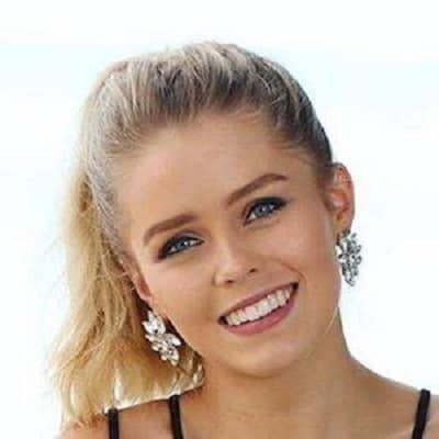 Ella Victoria