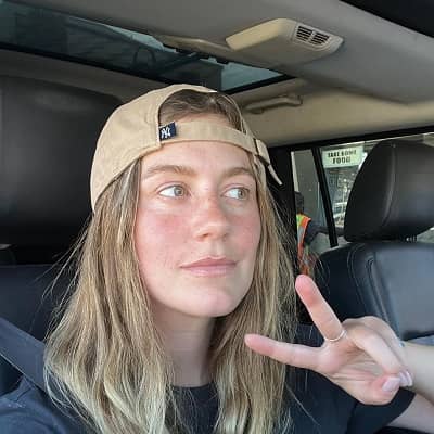 Laura Dreyfuss