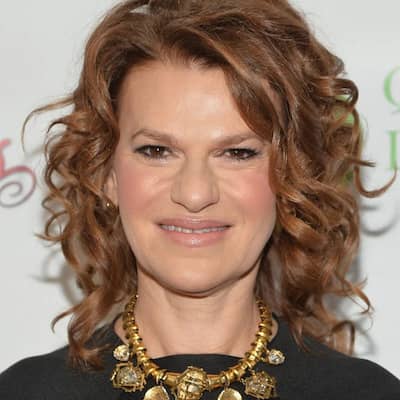 Sandra Bernhard