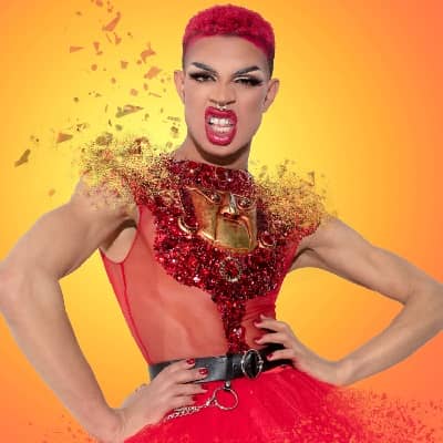 Yvie Oddly