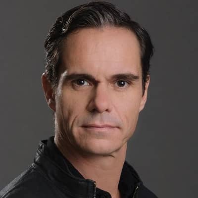 Tony Dalton