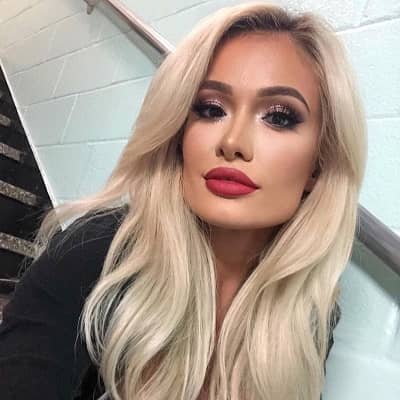 Scarlett Bordeaux