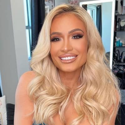 Scarlett Bordeaux