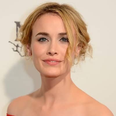 Dominique McElligott