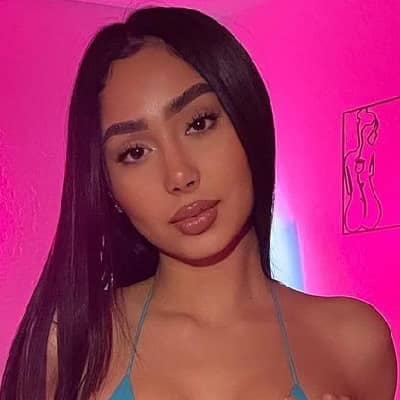 Alexia Magallon Bio, Career, Age, Net Worth, Nationality, Facts