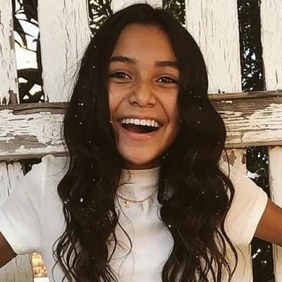 Nayvee Nelson
