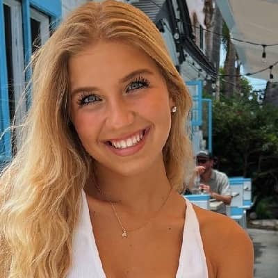 Aniela - Bio, Career, Age, Net Worth, Facts, Height, Nationality