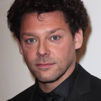 Richard Coyle