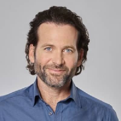 Eion Bailey
