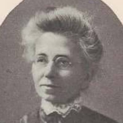 Clara Stevens