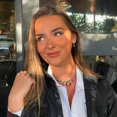 Emma Char