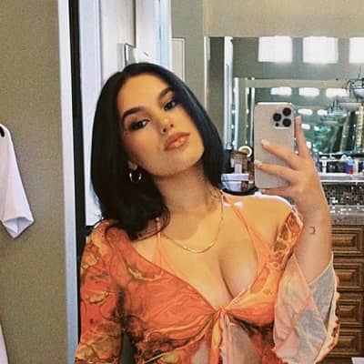 Stephanie Gomez