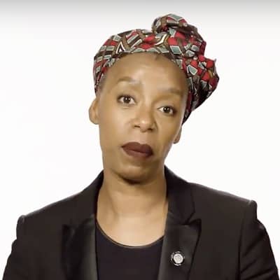 Noma Dumezweni