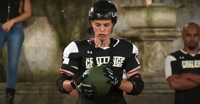 Laurel Stucky