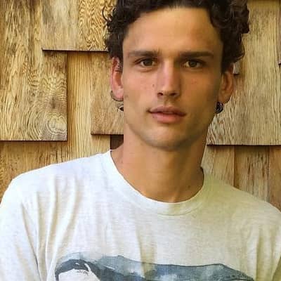 Simon Nessman