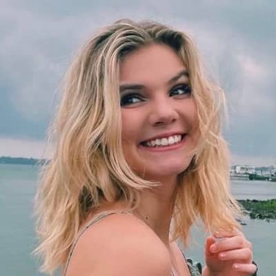 Lindsay Kaine