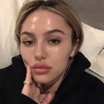 Delilah Belle Hamlin