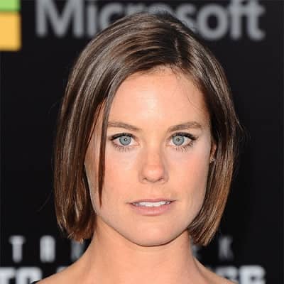 Ashley Williams Bio, Age, Height, Nationality, Net Worth, Facts
