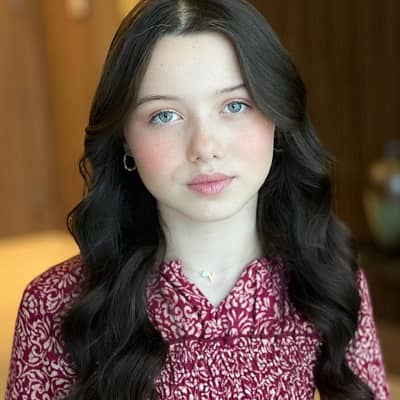 Violet McGraw - Bio, Age, Height, Net Worth, Facts, Nationality