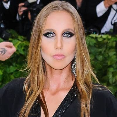 Allegra Versace