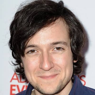 Josh Brener