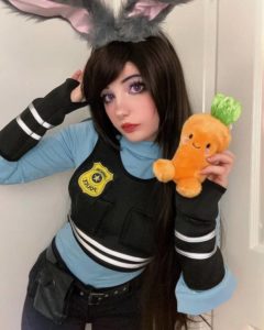 Ryn Belle - Bio, Age, Height, Net Worth, Facts, Nationality