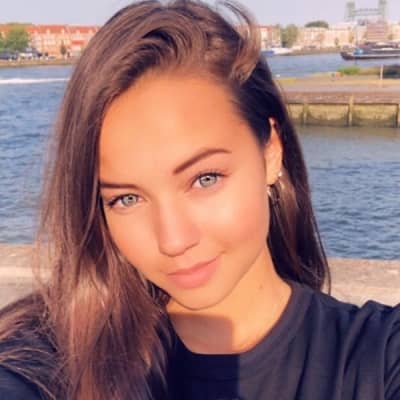 Mila Hockeychick