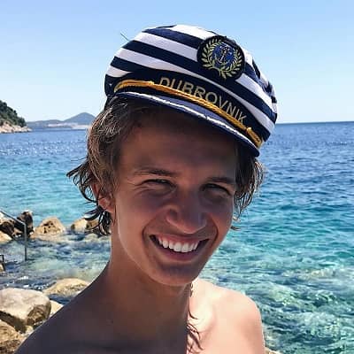 Oliver Skriver