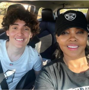 Sharon Leal Bio, Age, Height, Net Worth, Facts, Nationality